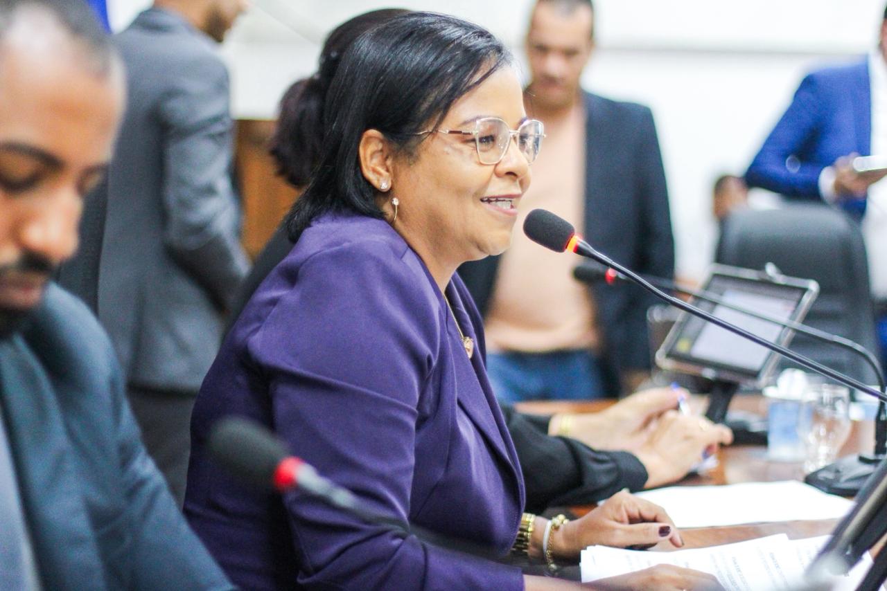 Câmara de Candeias aprova audiência pública sobre formação profissional